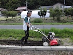 花壇の耕運