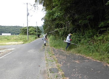 道路の適正管理：草刈り